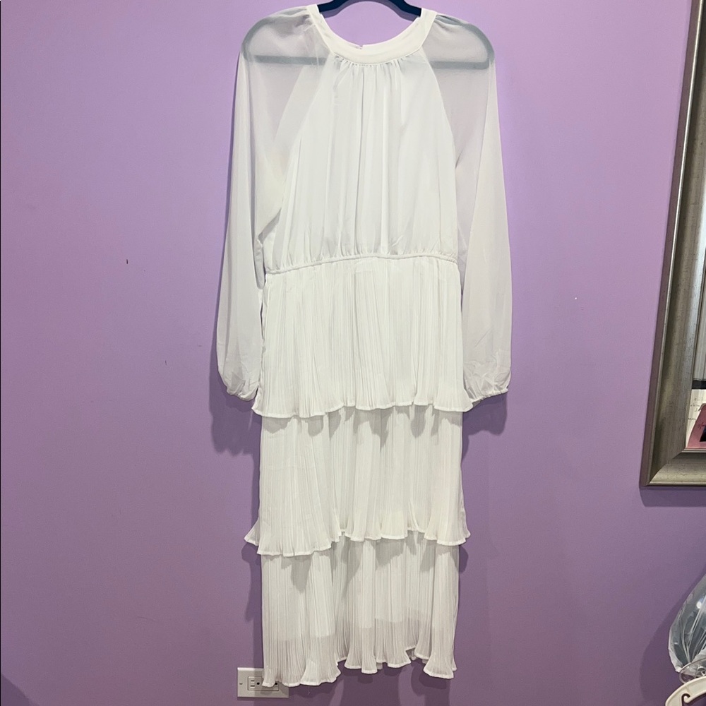 Elegant White Long Sleeve Layered Dress